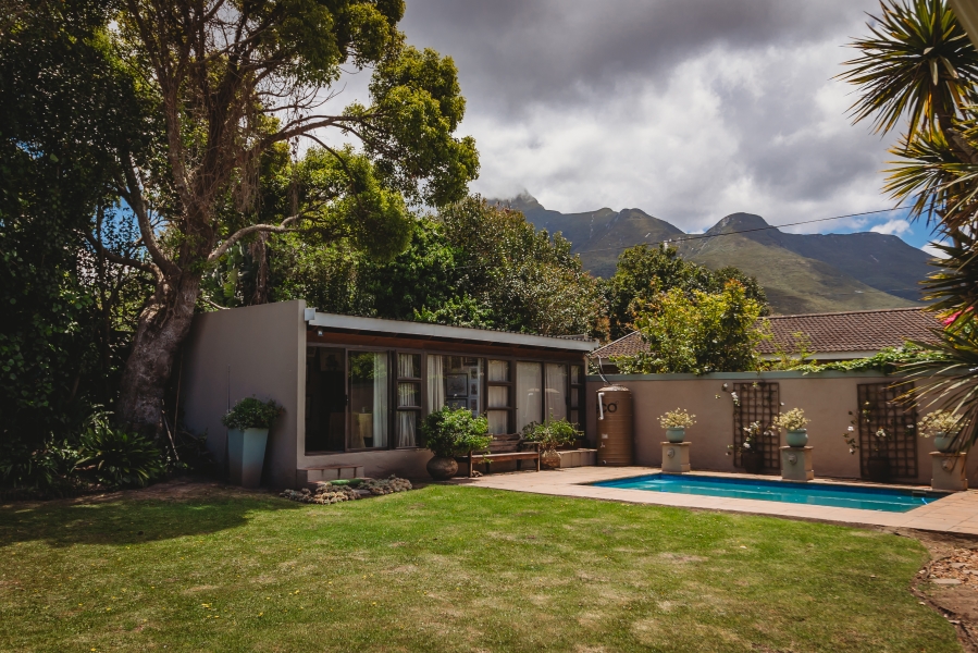 4 Bedroom Property for Sale in Fernridge Western Cape